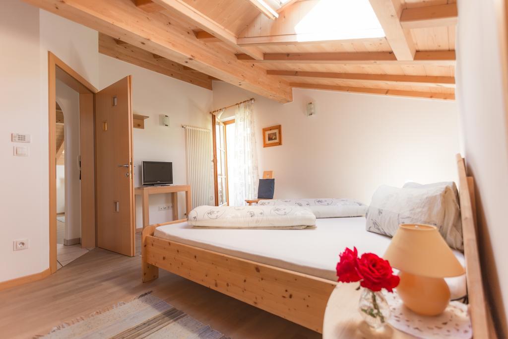 Villa Tollhof Bolzano Camera foto